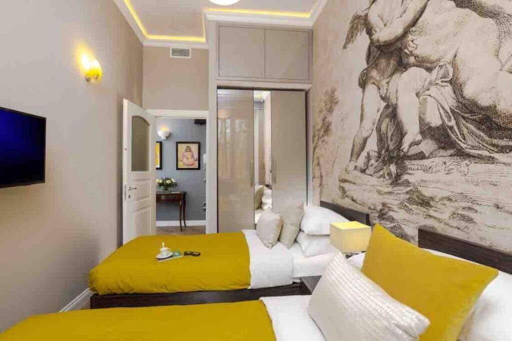 Vatican Rhapsody Apartment Rom